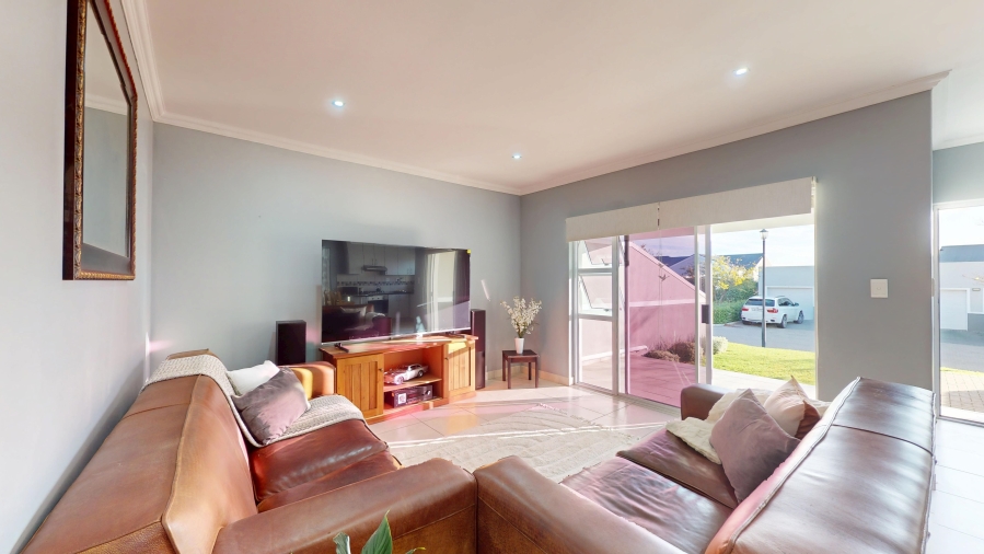 2 Bedroom Property for Sale in Wellington Central Western Cape
